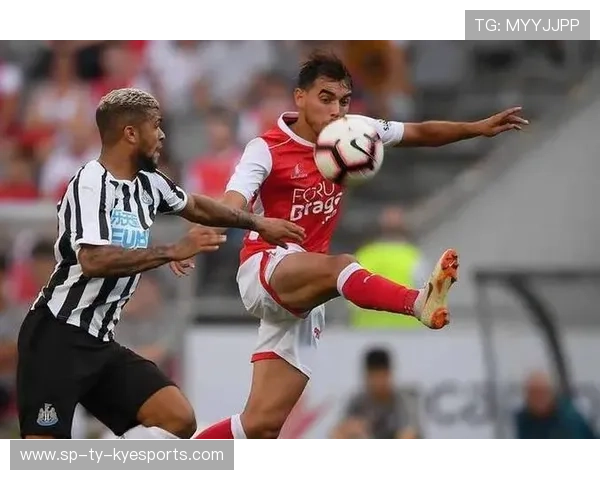 伊普斯维奇城中场核心：球队的发动机，伊普斯维奇高中